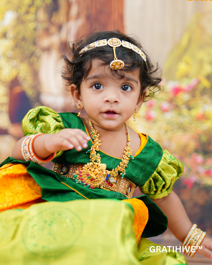 GratiHive Square & Round Kundan Matha Patti for Women Hairband with Maang Tikka with Meenakari Work